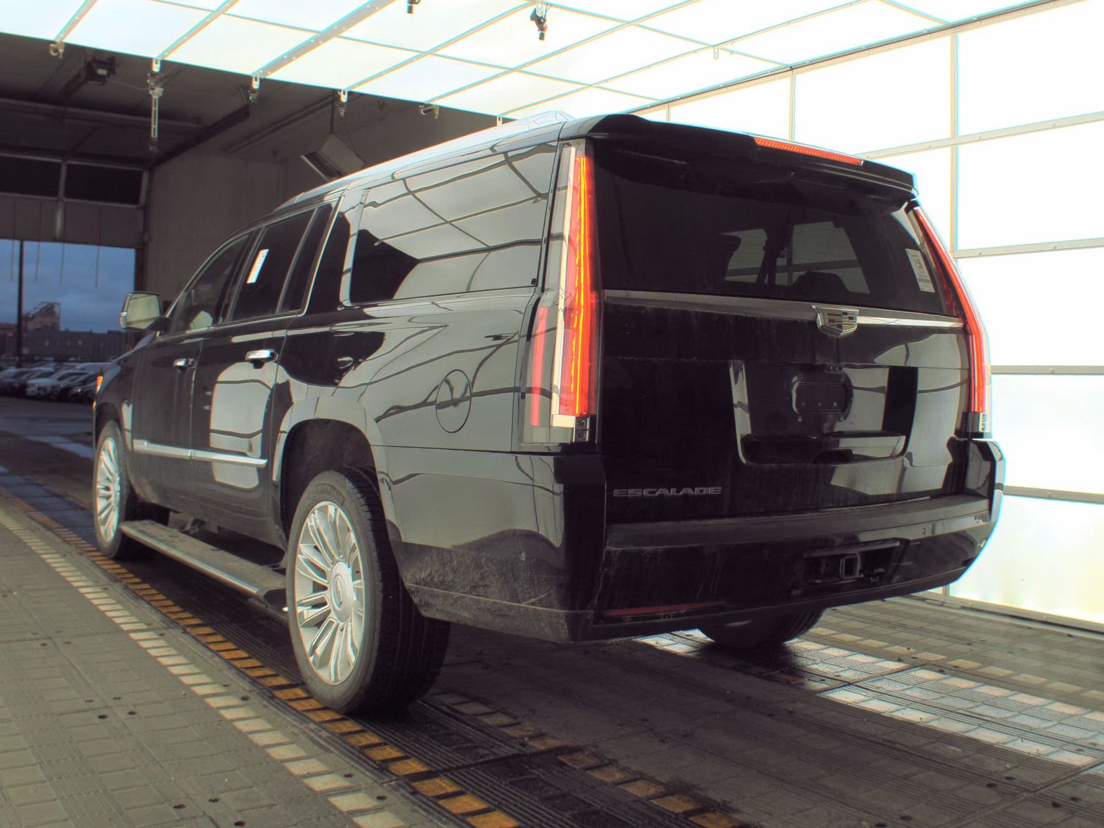 2020 Cadillac Escalade ESV Platinum AWD