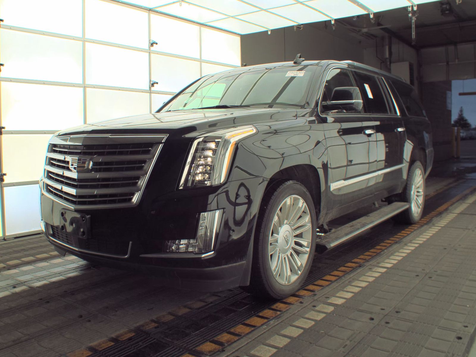 2020 Cadillac Escalade ESV Platinum AWD