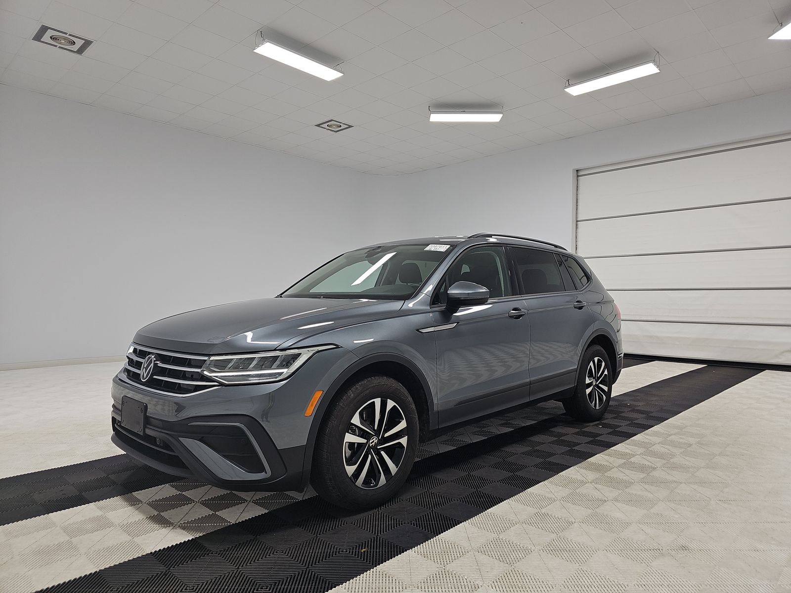 2024 Volkswagen Tiguan 2.0T S FWD