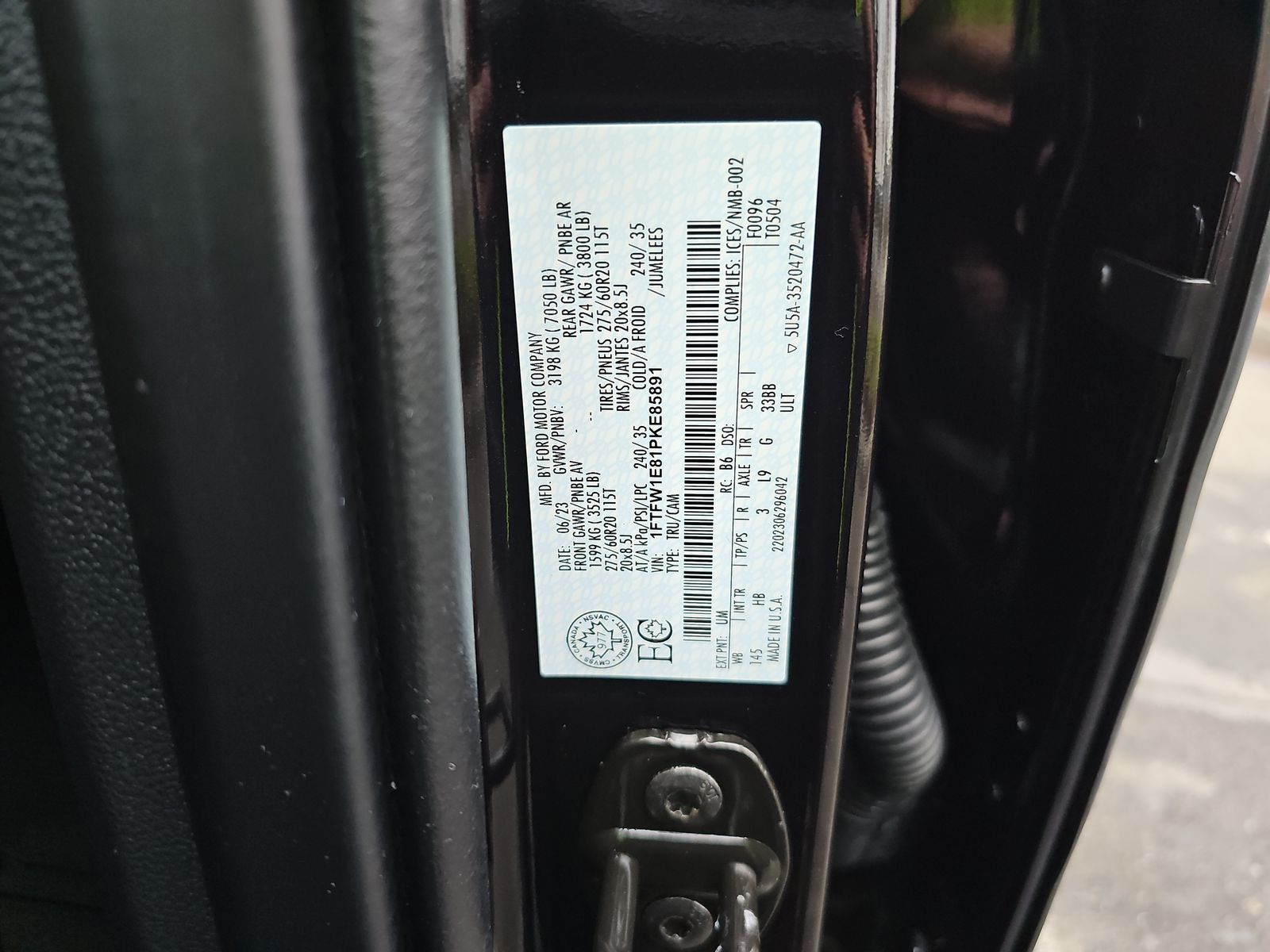 2023 Ford F-150 Lariat AWD