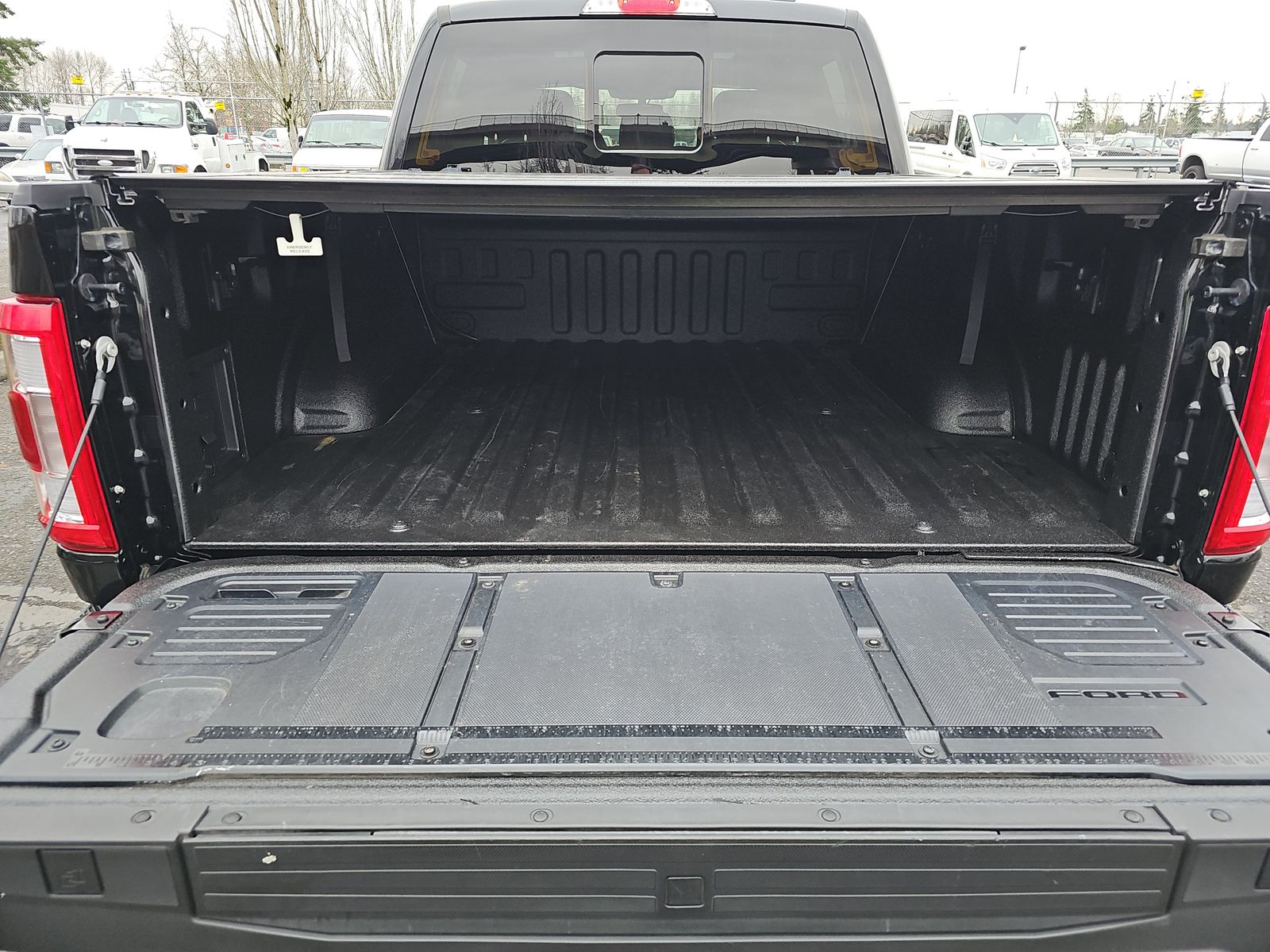 2023 Ford F-150 Lariat AWD