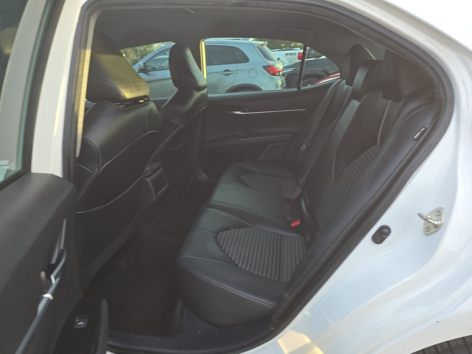 2020 Toyota Camry SE FWD
