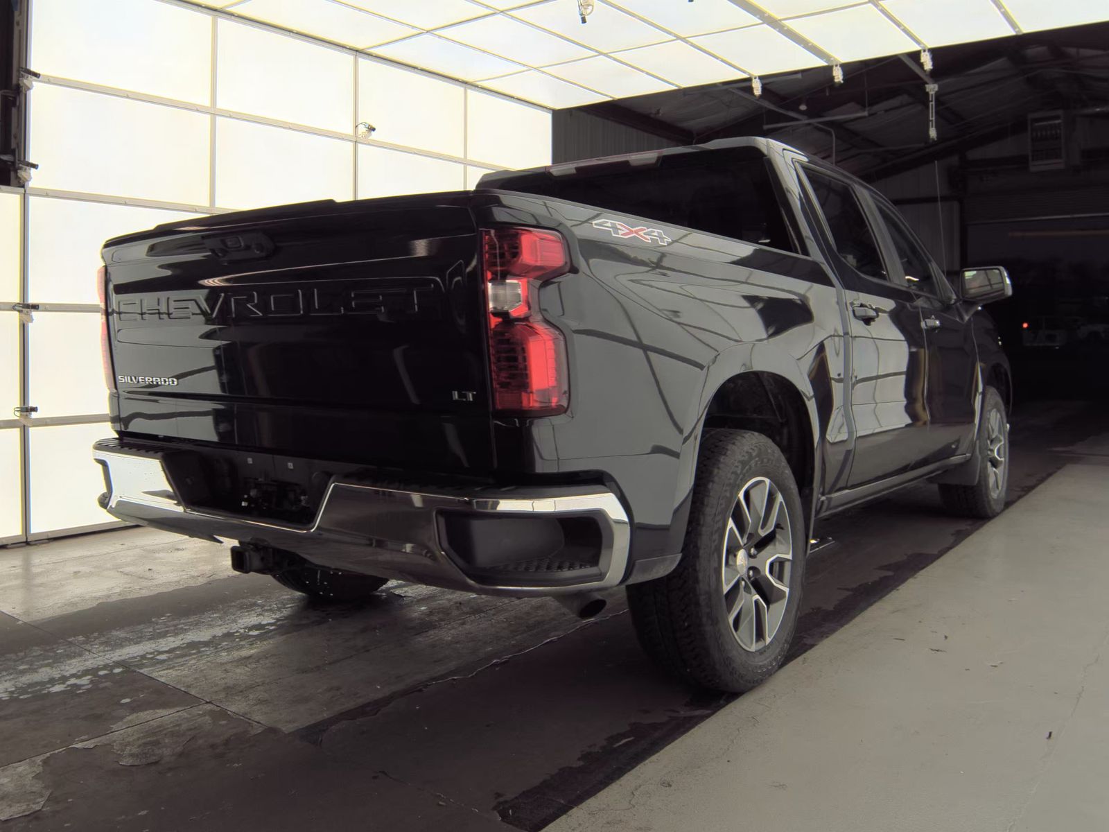 2022 Chevrolet Silverado 1500 LT AWD