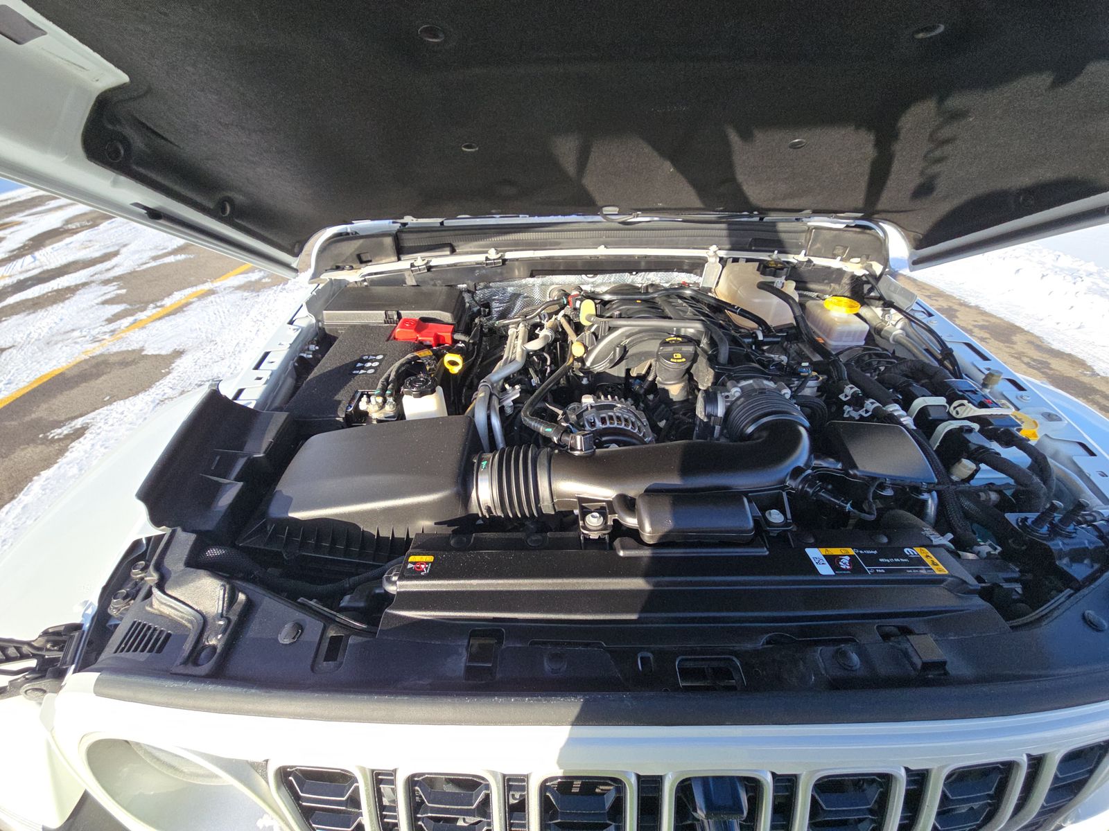 2024 Jeep Wrangler Sahara AWD