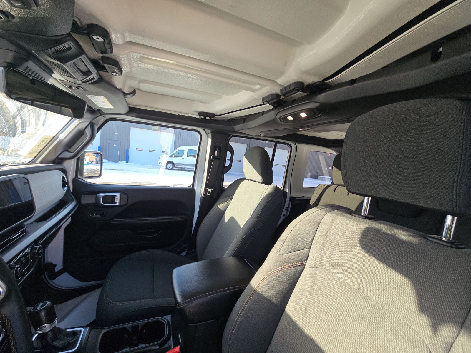 2024 Jeep Wrangler Sahara AWD