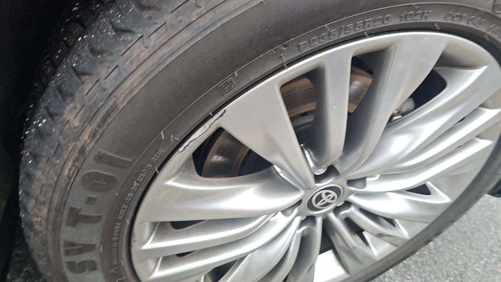 2024 Toyota Highlander Hybrid Platinum AWD