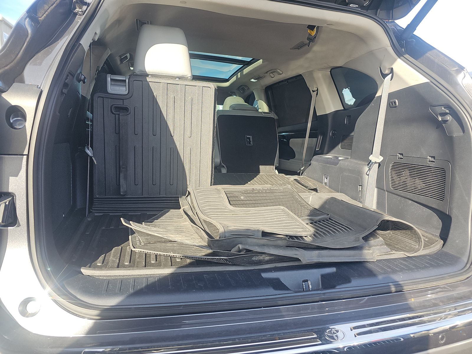 2024 Toyota Highlander Hybrid Platinum AWD