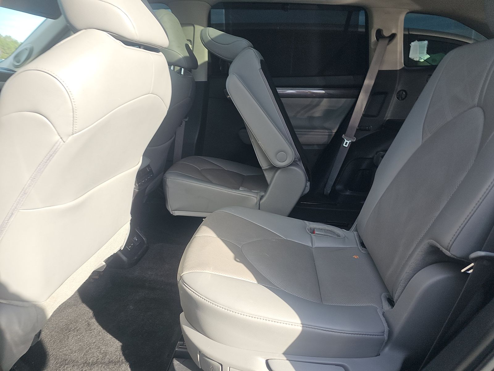 2024 Toyota Highlander Hybrid Platinum AWD