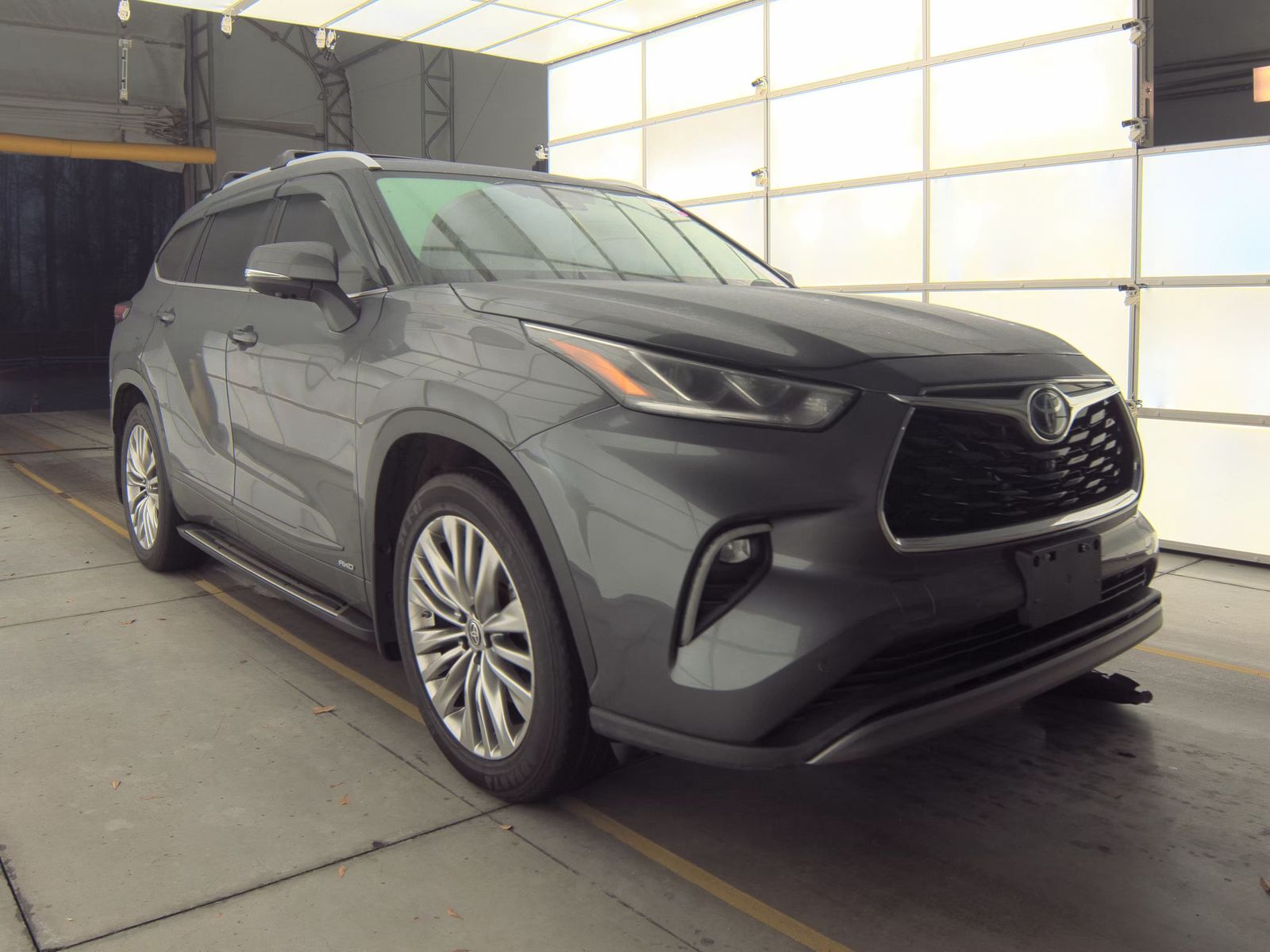 2024 Toyota Highlander Hybrid Platinum AWD