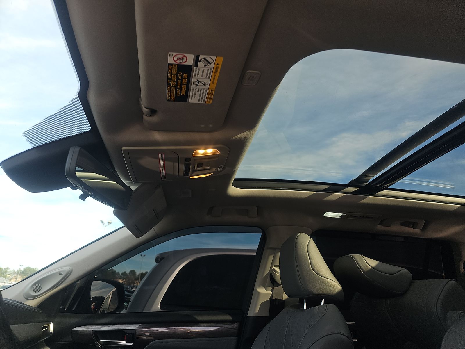 2024 Toyota Highlander Hybrid Platinum AWD