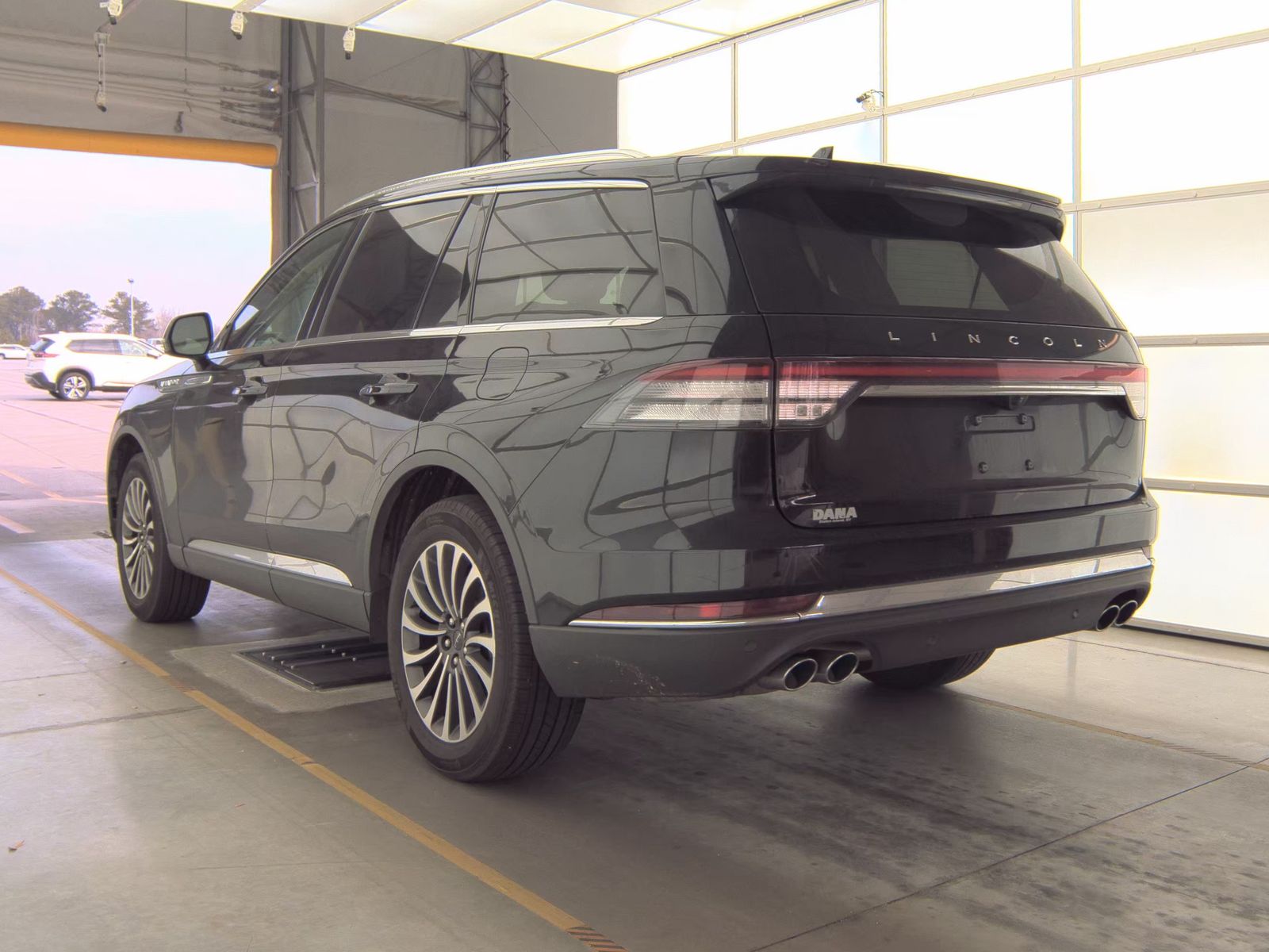 2023 Lincoln Aviator Standard AWD