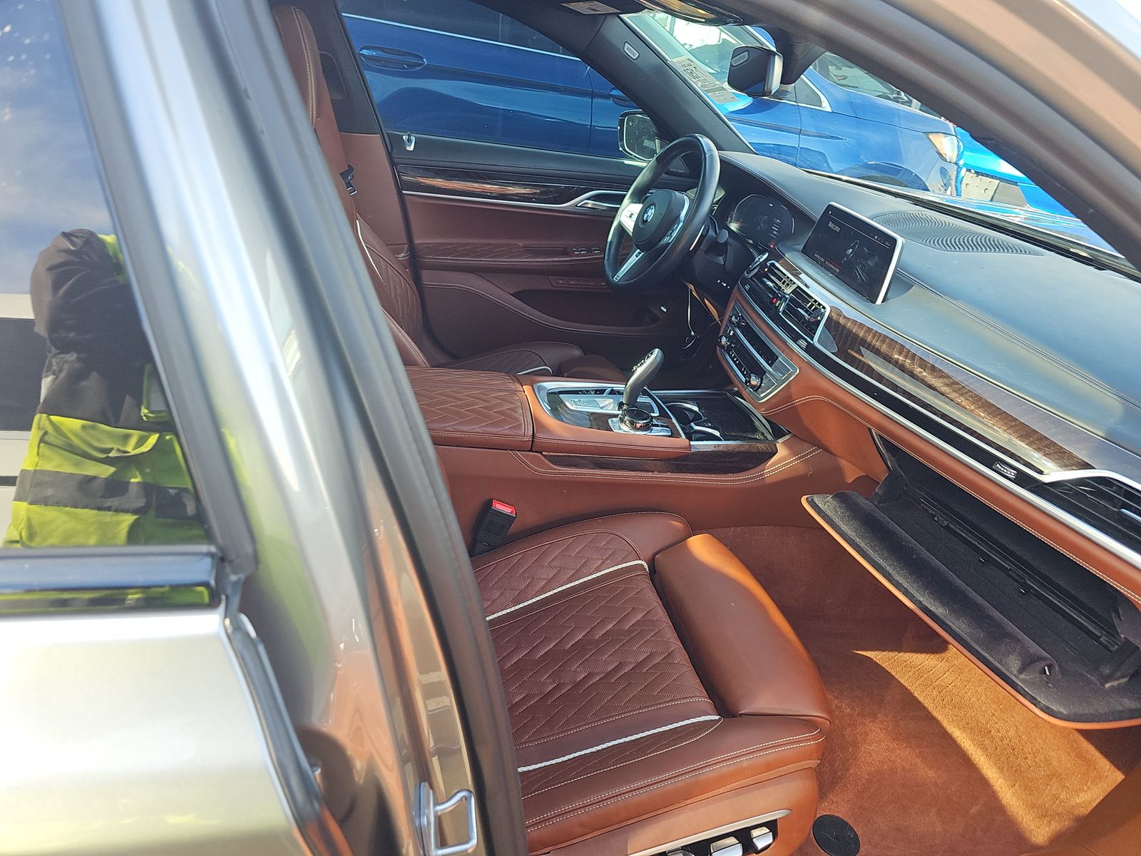 2022 BMW 7 Series 750i xDrive AWD