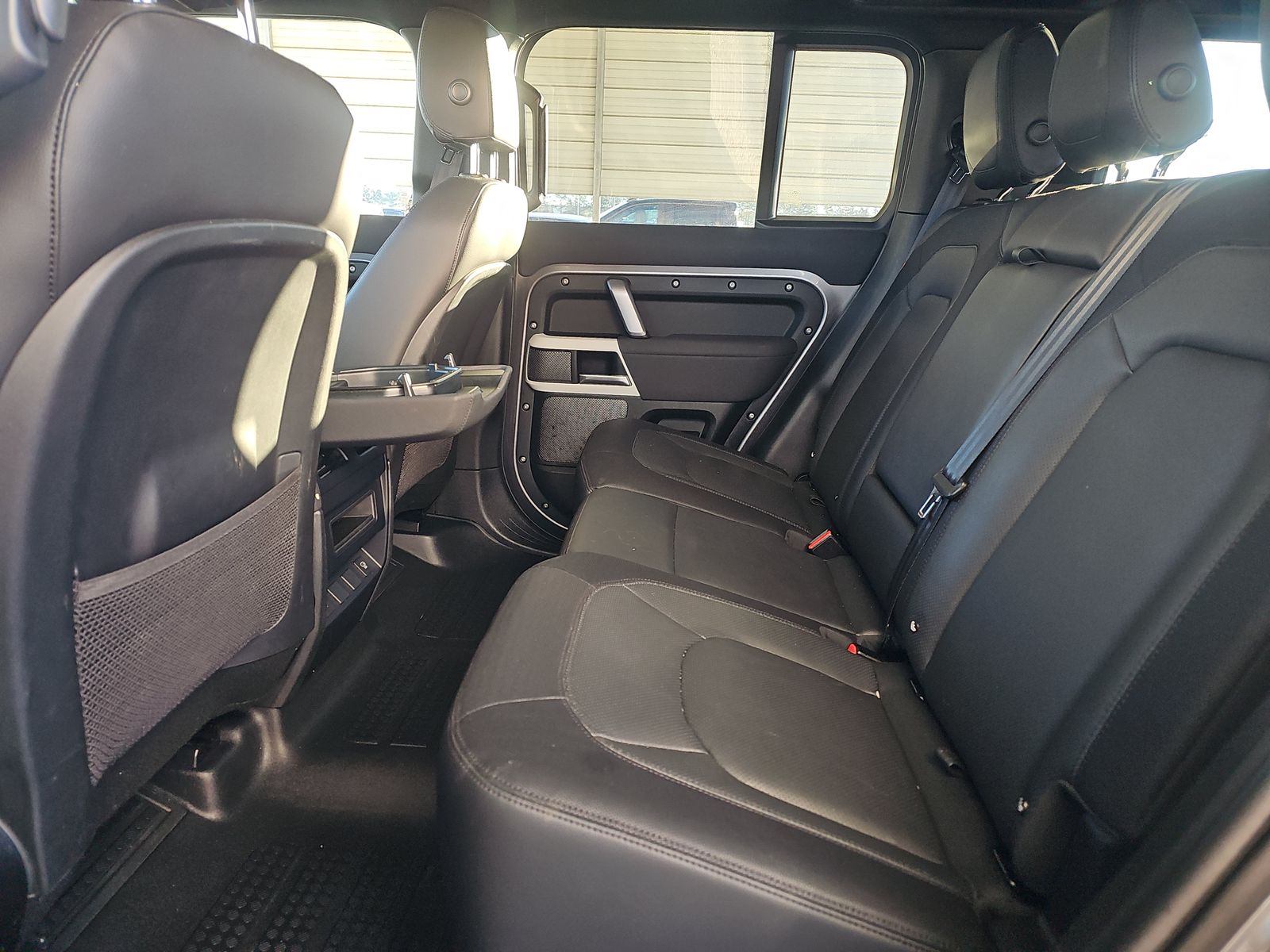 2023 Land Rover Defender 110 X-Dynamic SE AWD