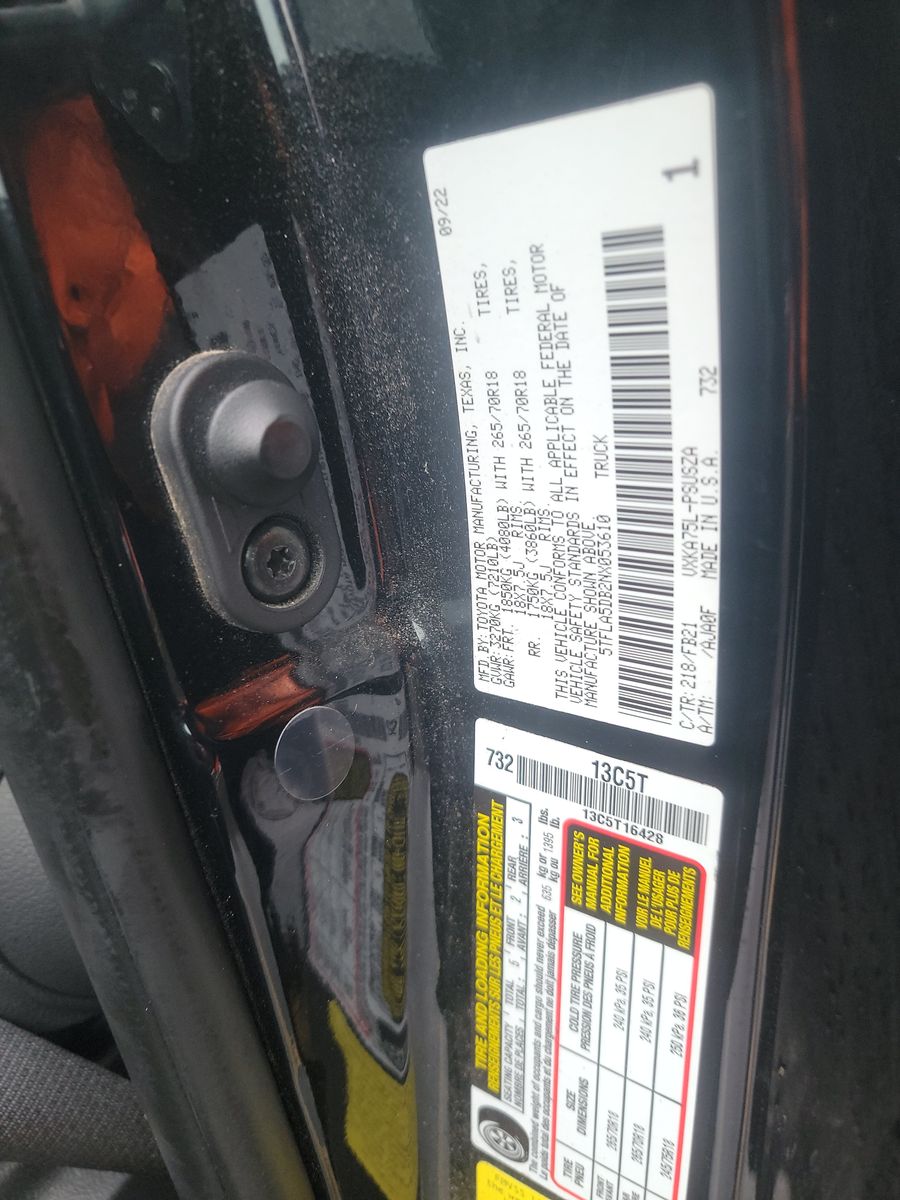 2022 Toyota Tundra SR5 AWD