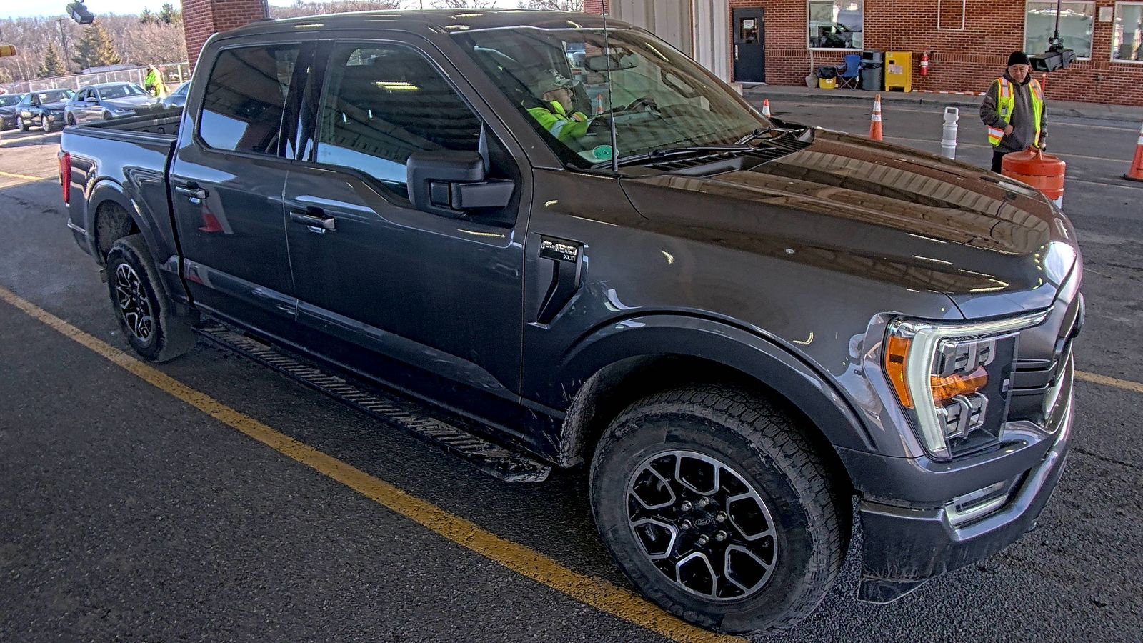 2023 Ford F-150 XLT AWD