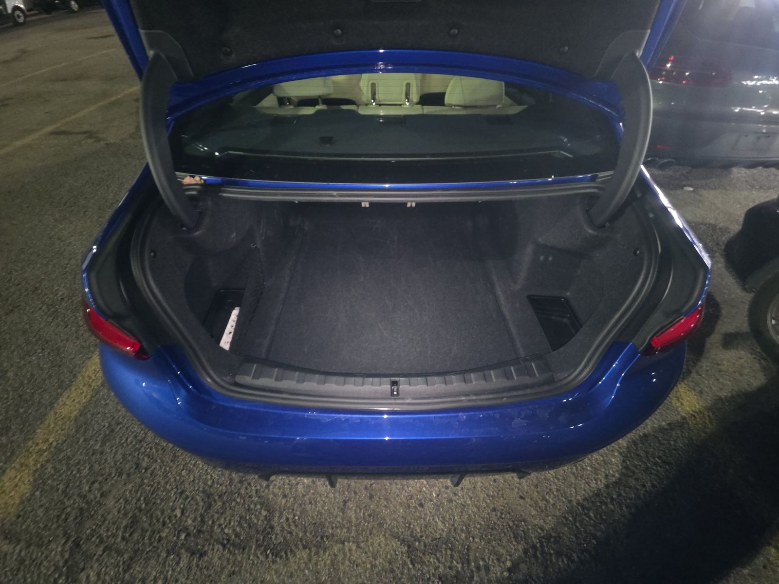 2025 BMW 3 Series 330i xDrive AWD