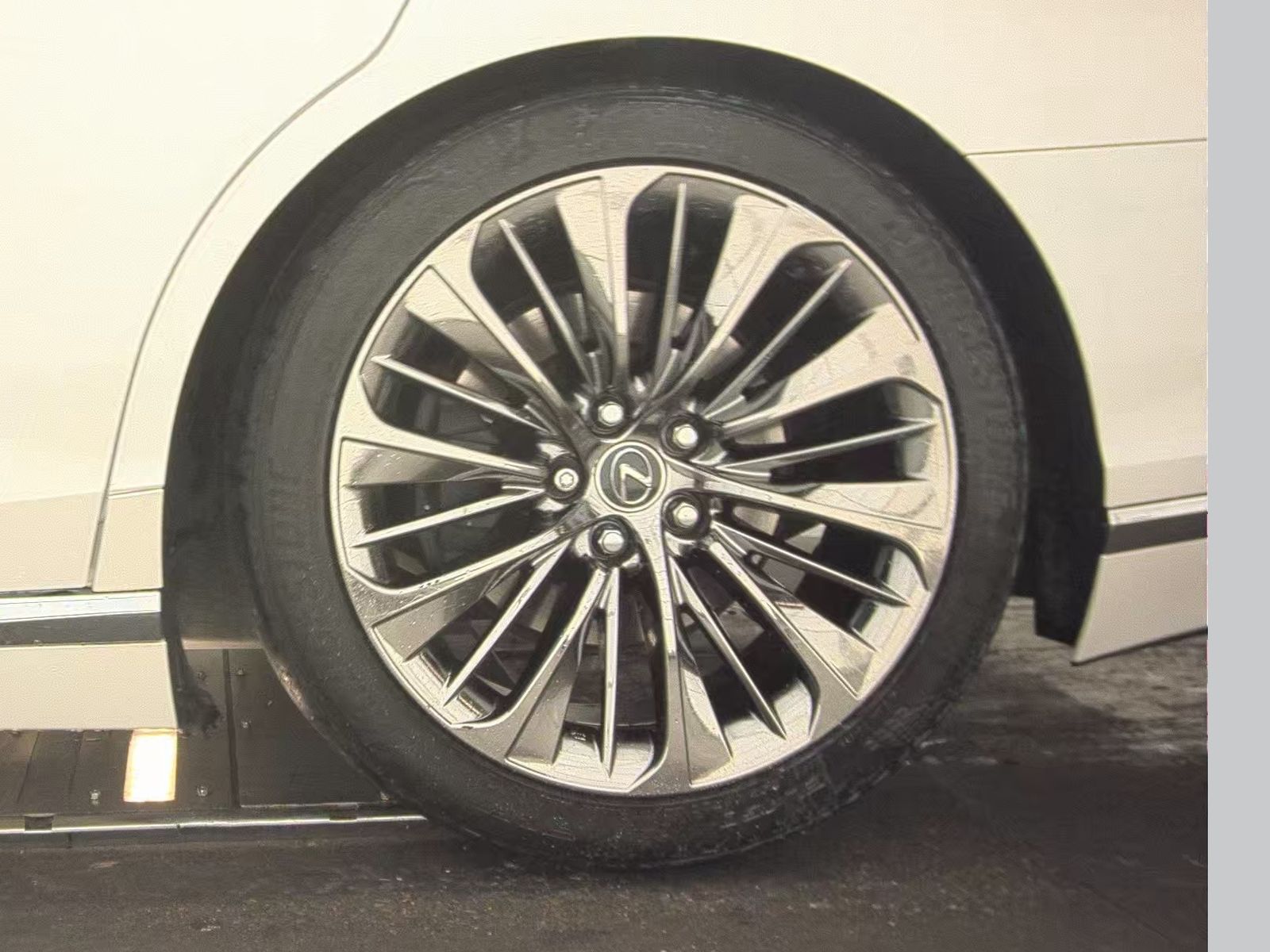 2023 Lexus LS LS 500 RWD