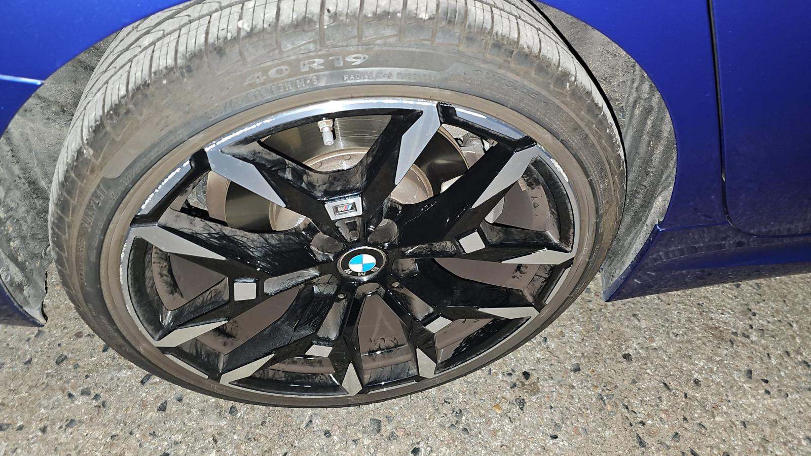 2025 BMW 3 Series 330i xDrive AWD