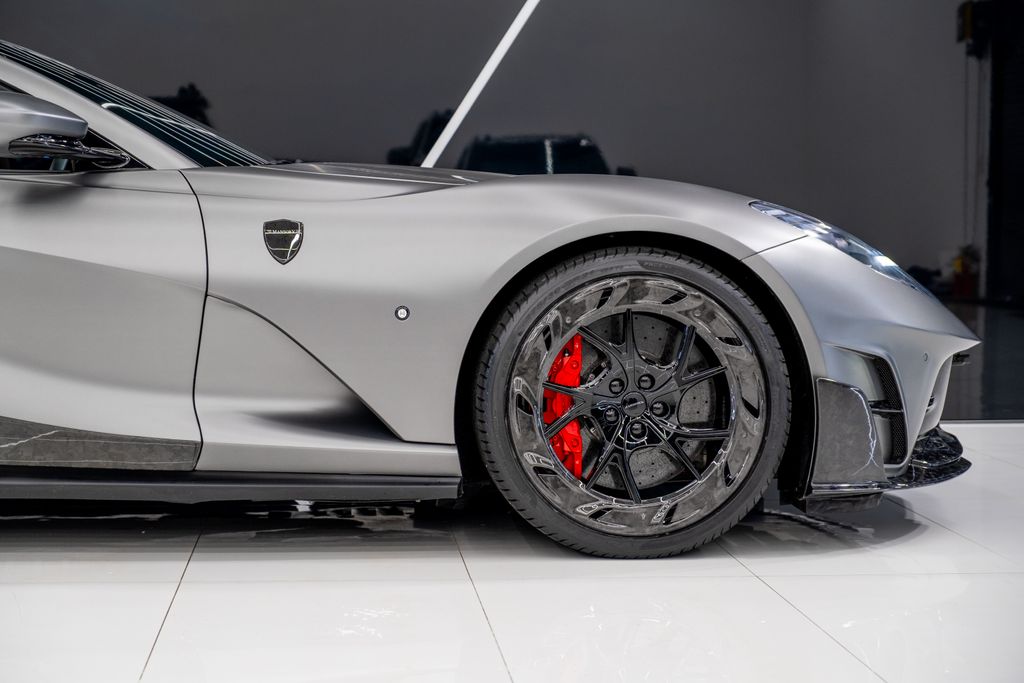 2021 Ferrari 812 GTS RWD