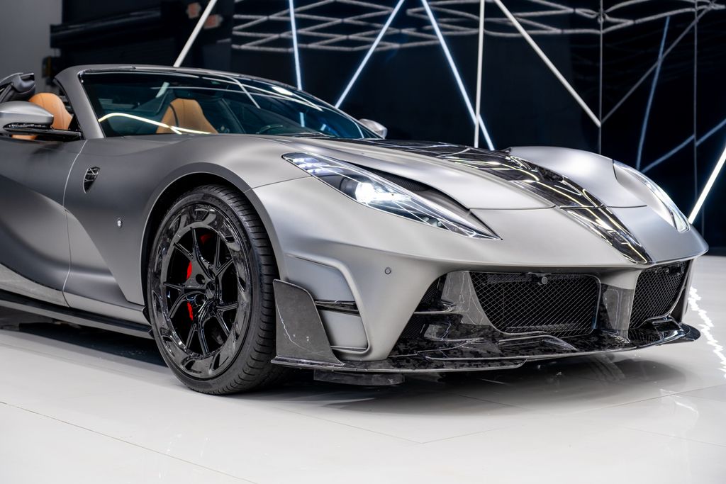 2021 Ferrari 812 GTS RWD