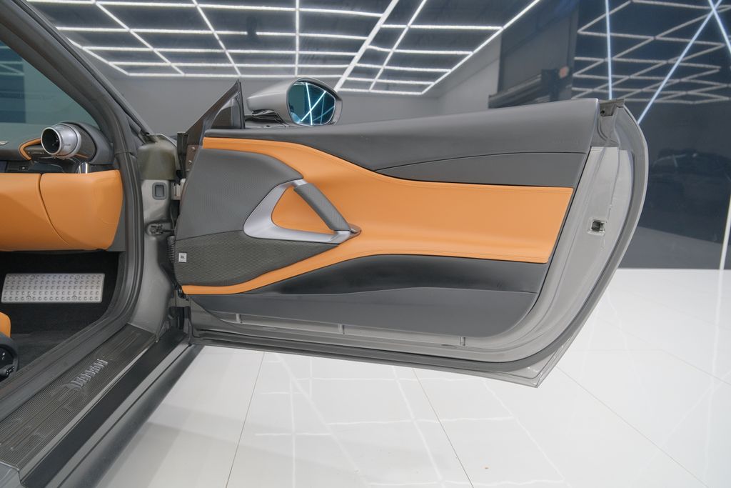 2021 Ferrari 812 GTS RWD