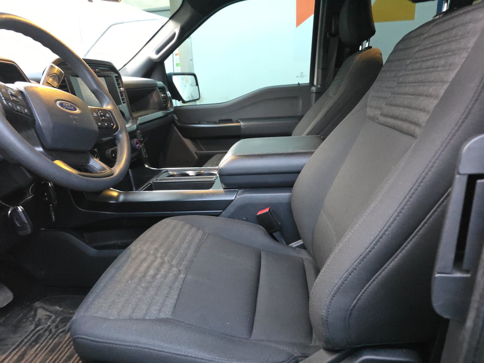 2023 Ford F-150 XL AWD