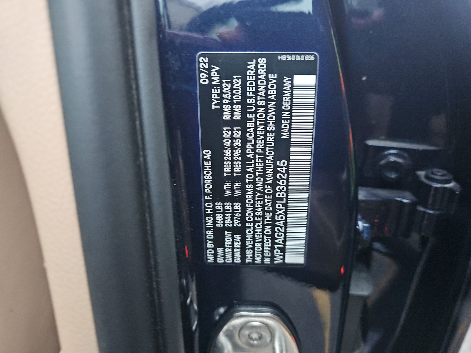 2023 Porsche Macan S AWD