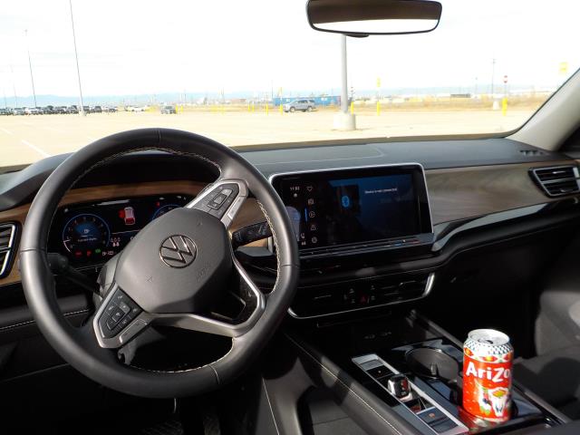 2025 Volkswagen Atlas 2.0T SE AWD