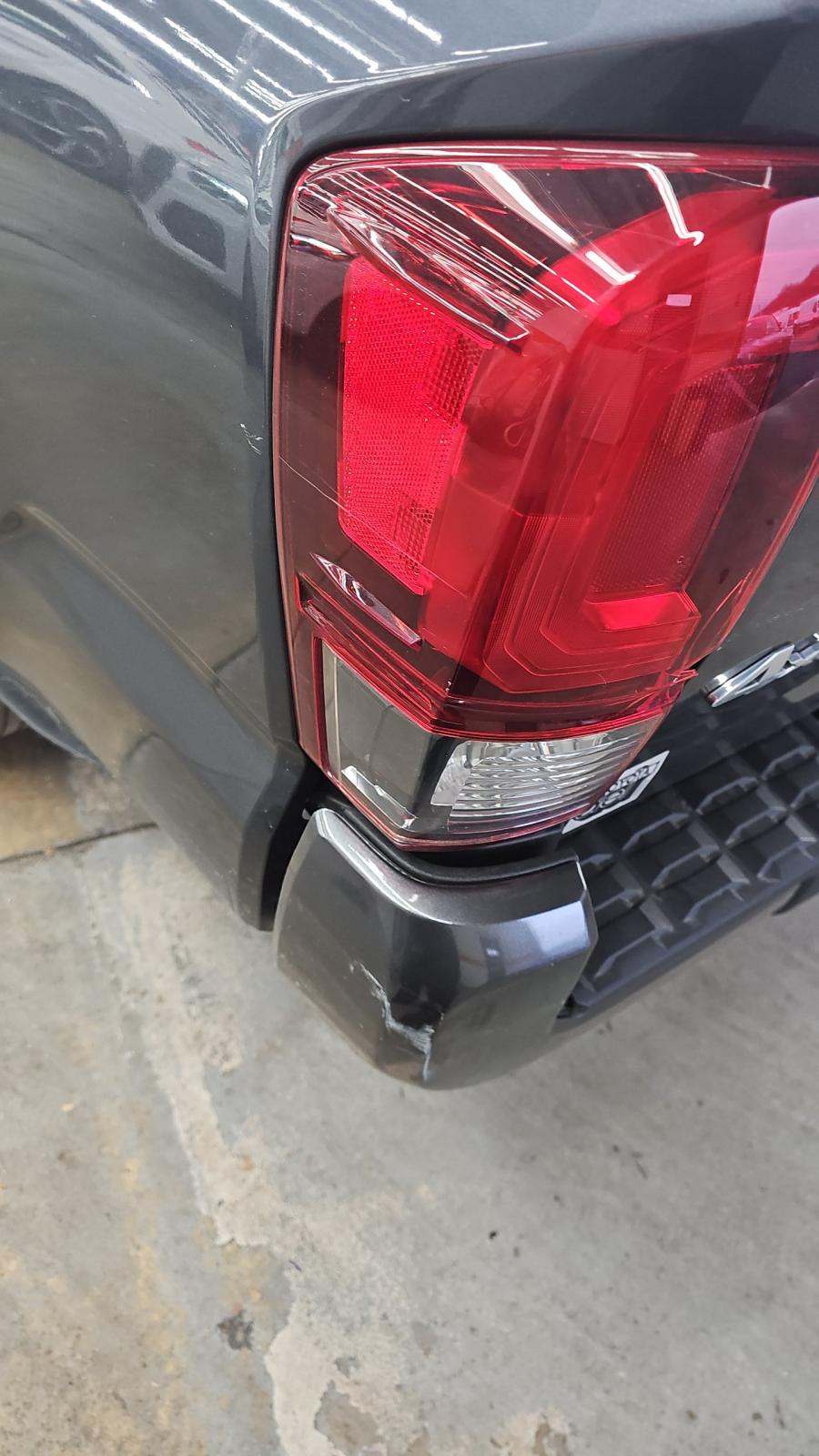 2022 Toyota Tacoma SR AWD