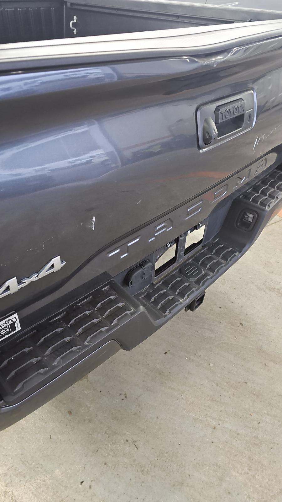 2022 Toyota Tacoma SR AWD