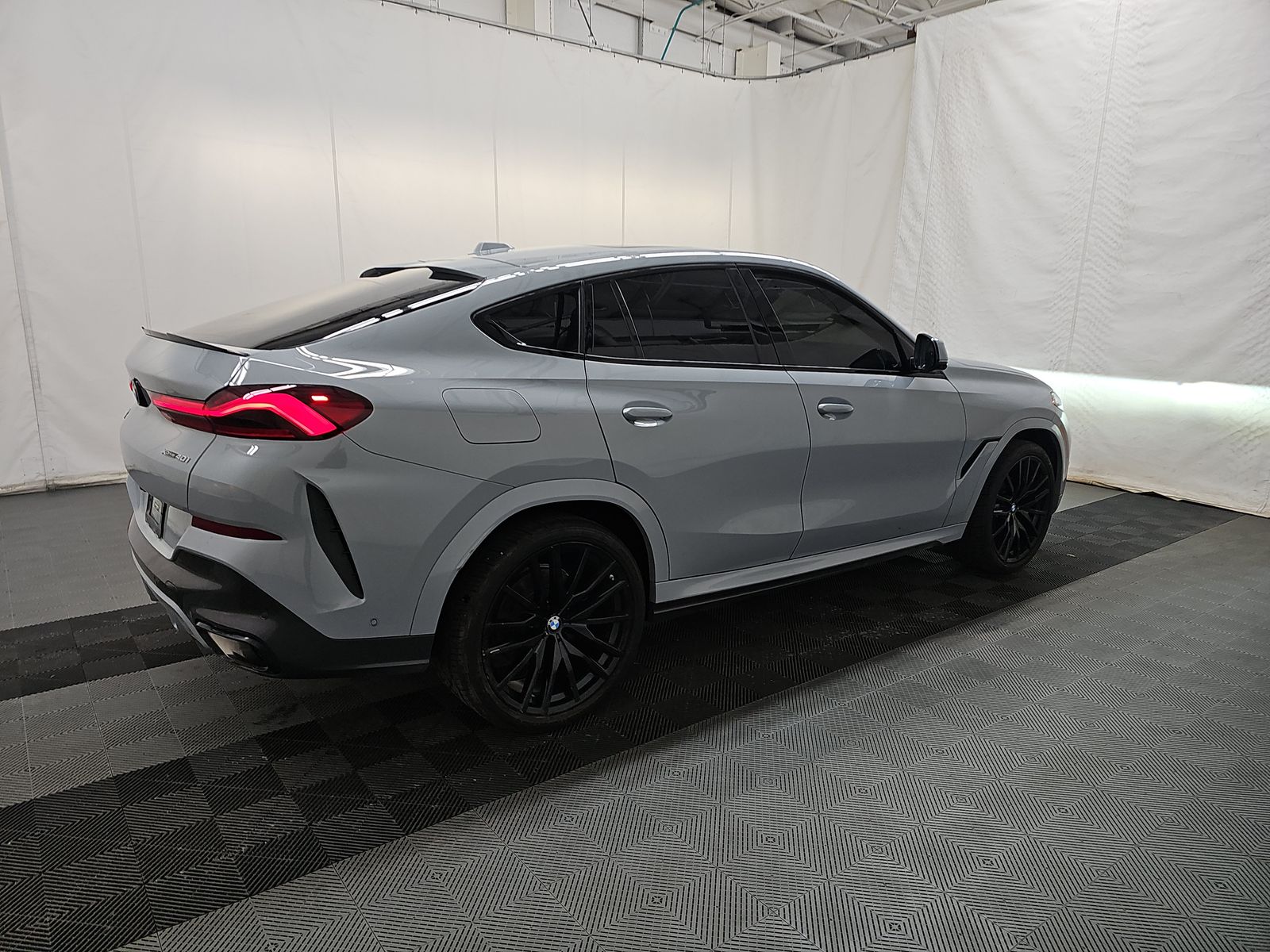 2024 BMW X6 xDrive40i AWD