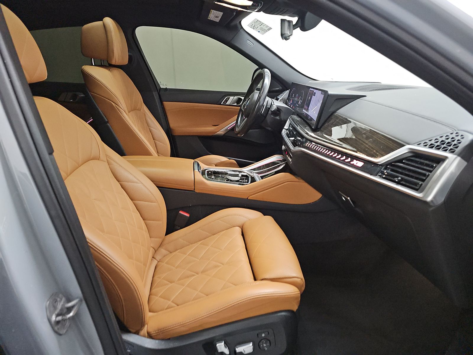 2024 BMW X6 xDrive40i AWD