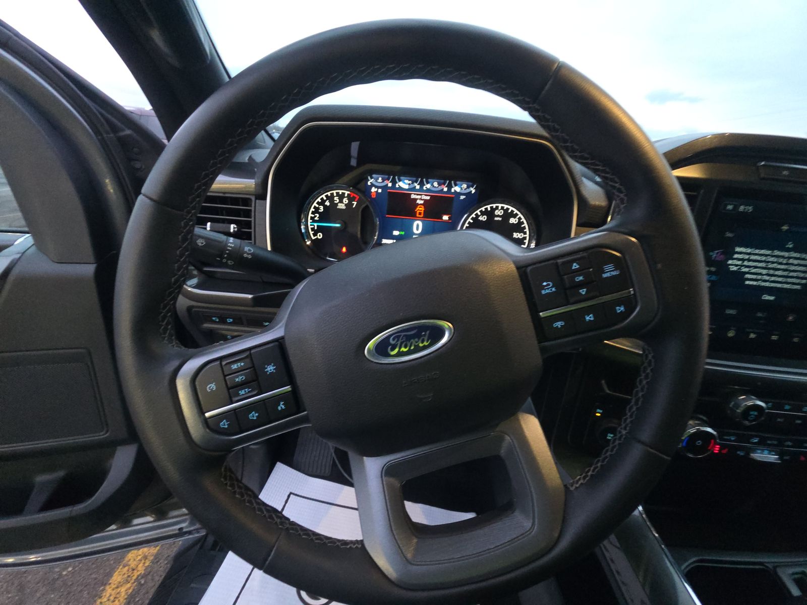 2023 Ford F-150 XLT AWD