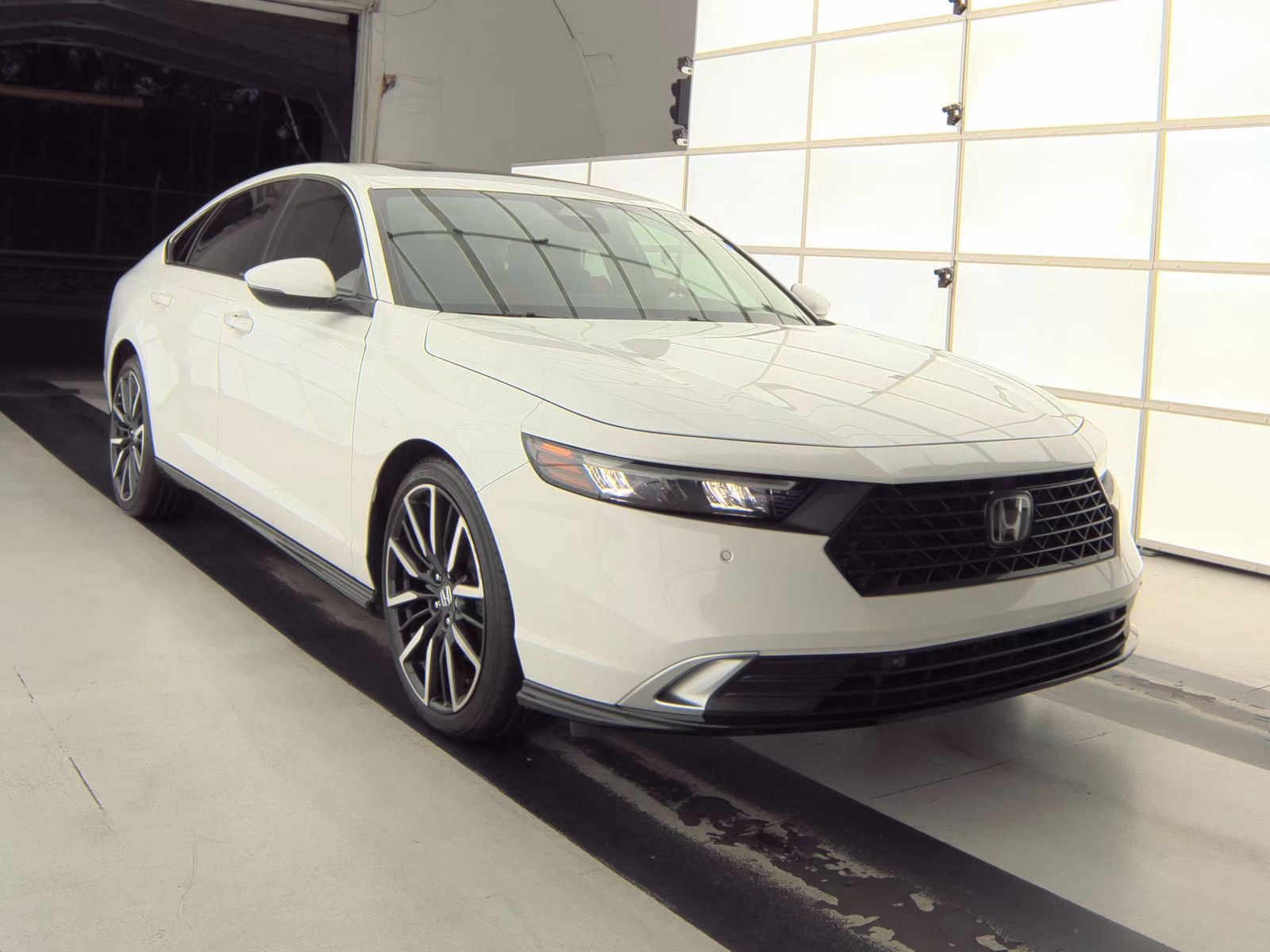 2024 Honda Accord Hybrid Touring FWD