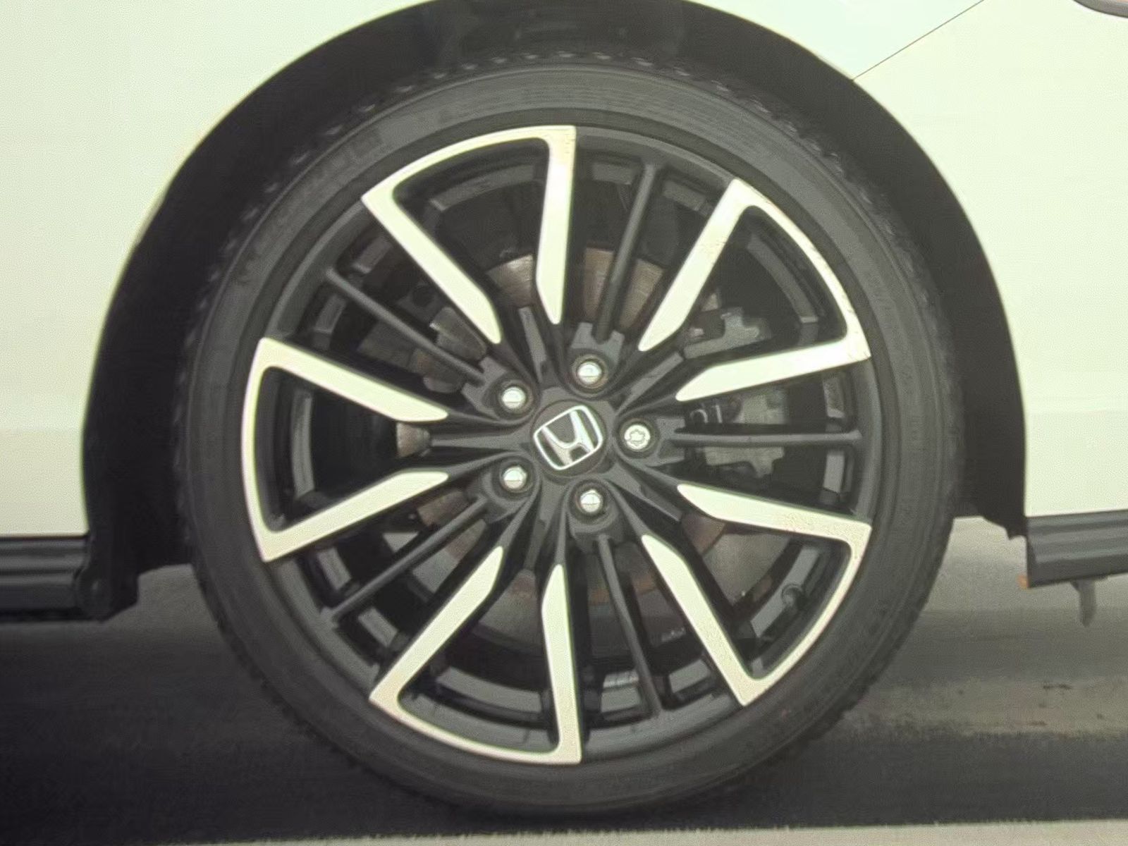 2024 Honda Accord Hybrid Touring FWD