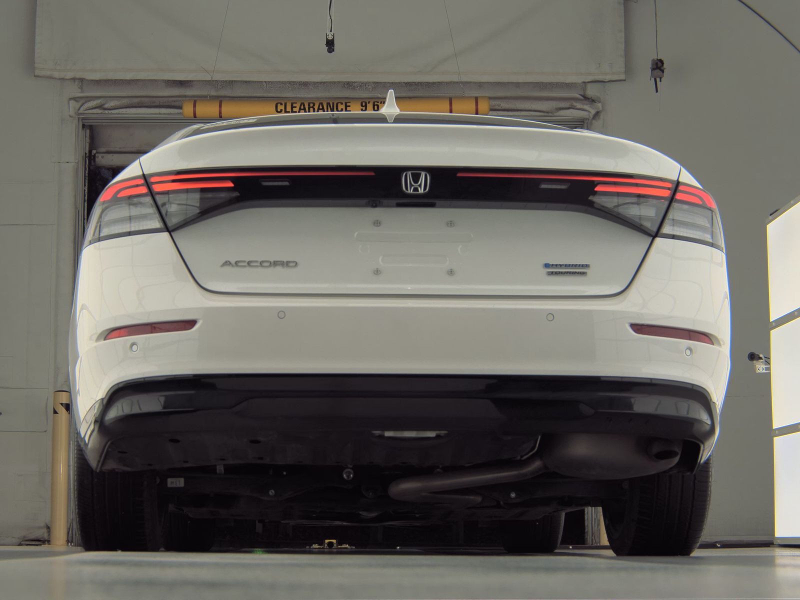 2024 Honda Accord Hybrid Touring FWD