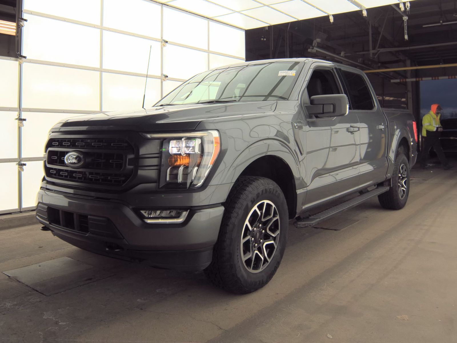 2023 Ford F-150 XLT AWD