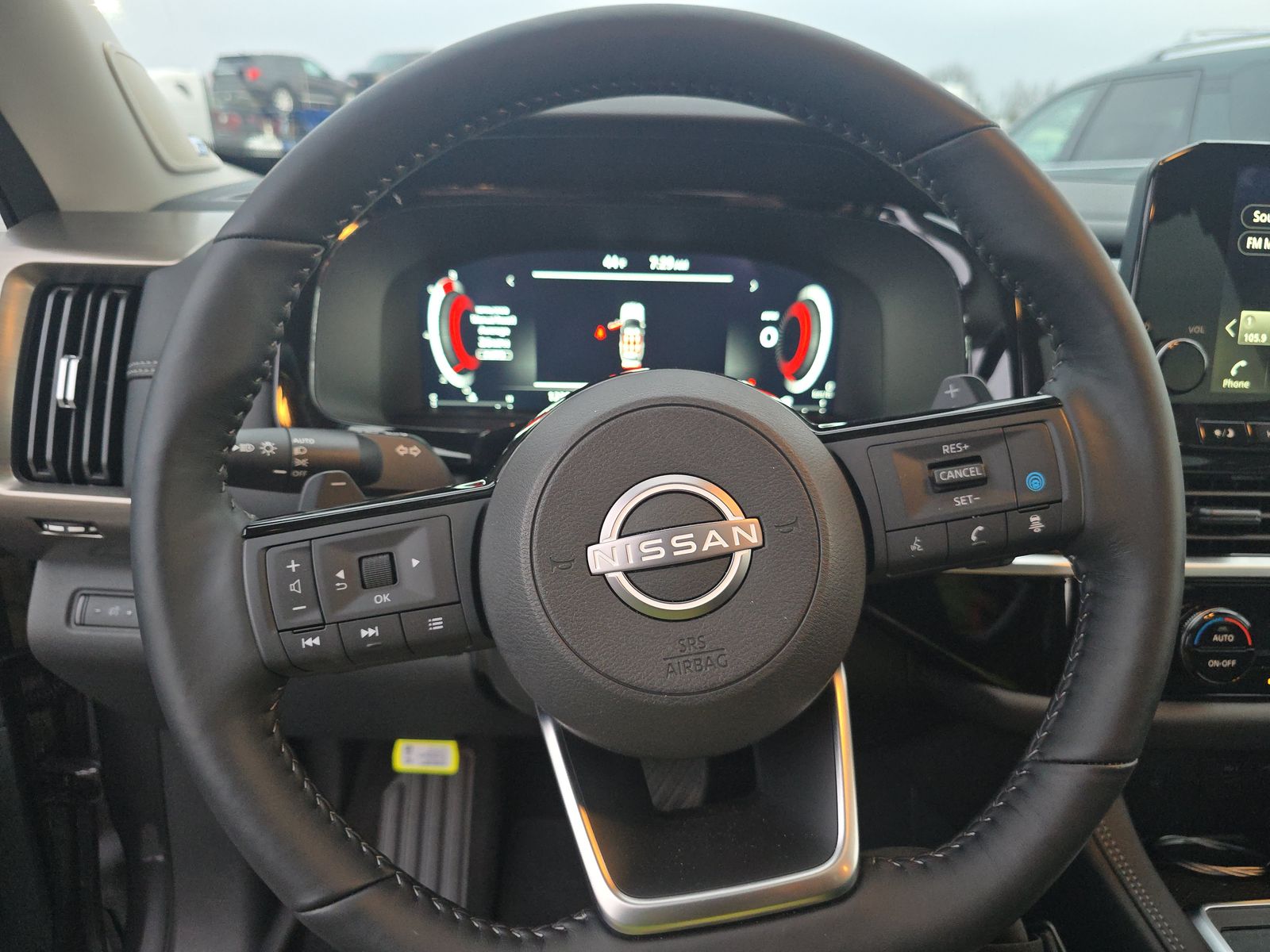 2024 Nissan Pathfinder Platinum AWD