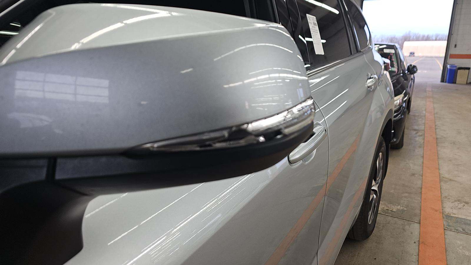 2022 Toyota Highlander Hybrid XLE AWD