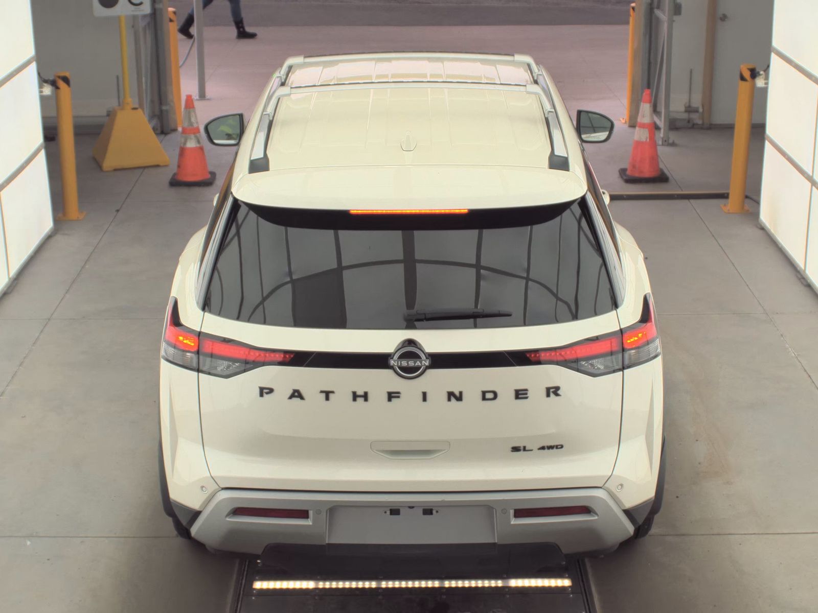 2024 Nissan Pathfinder SL AWD