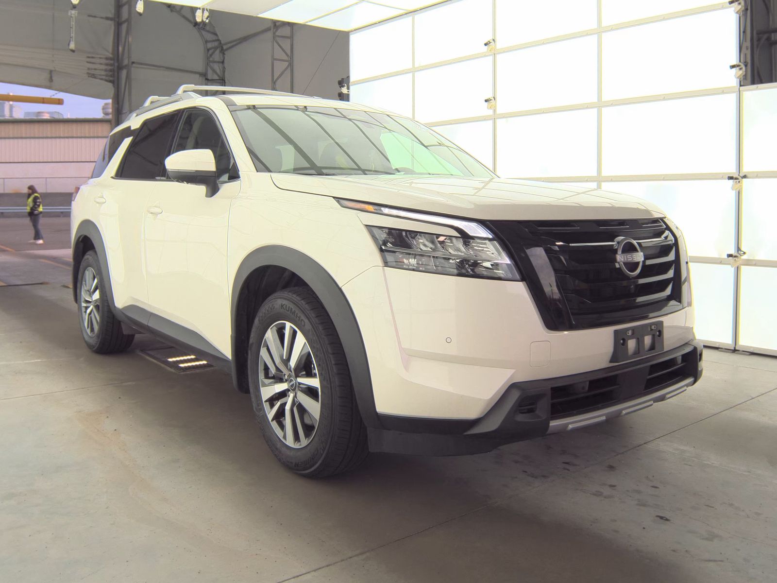 2024 Nissan Pathfinder SL AWD