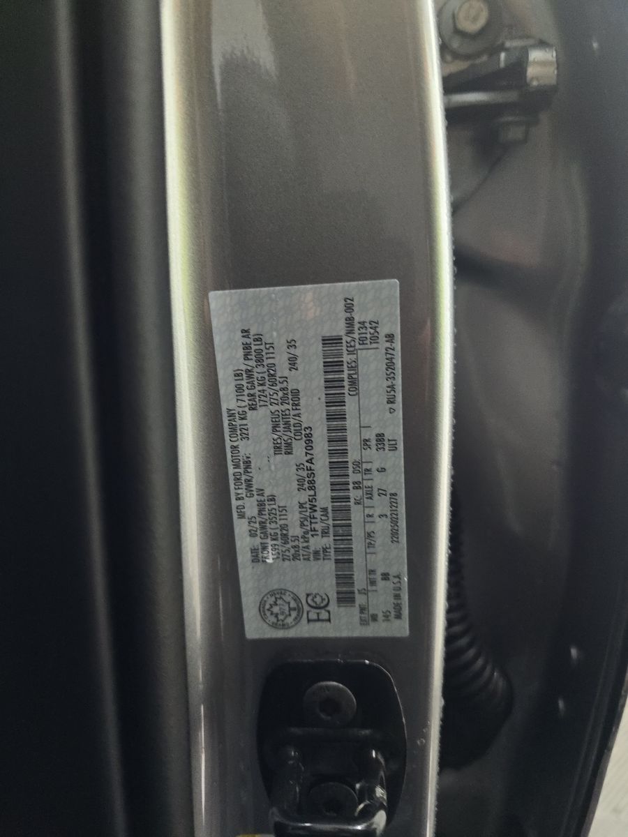 2025 Ford F-150 Lariat AWD