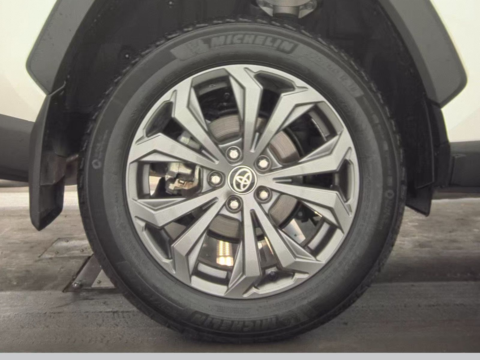 2024 Toyota RAV4 Hybrid XLE Premium AWD