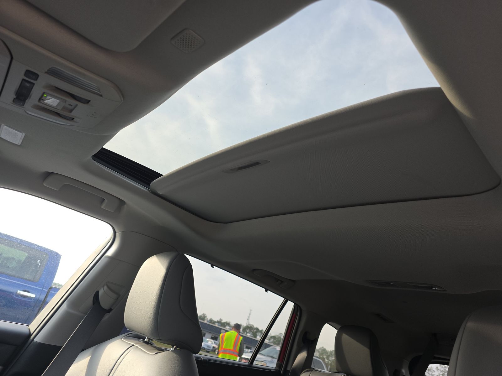 2022 Toyota Highlander XLE AWD