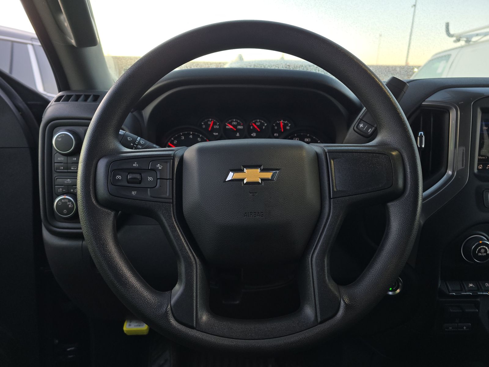 2025 Chevrolet Silverado 1500 Custom AWD