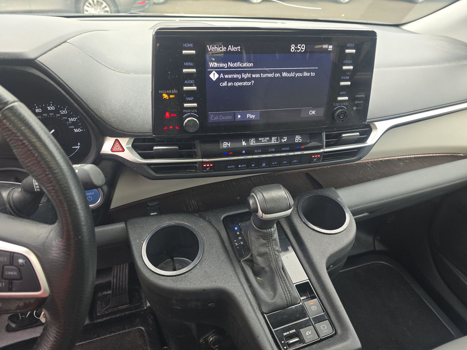 2023 Toyota Sienna XLE FWD