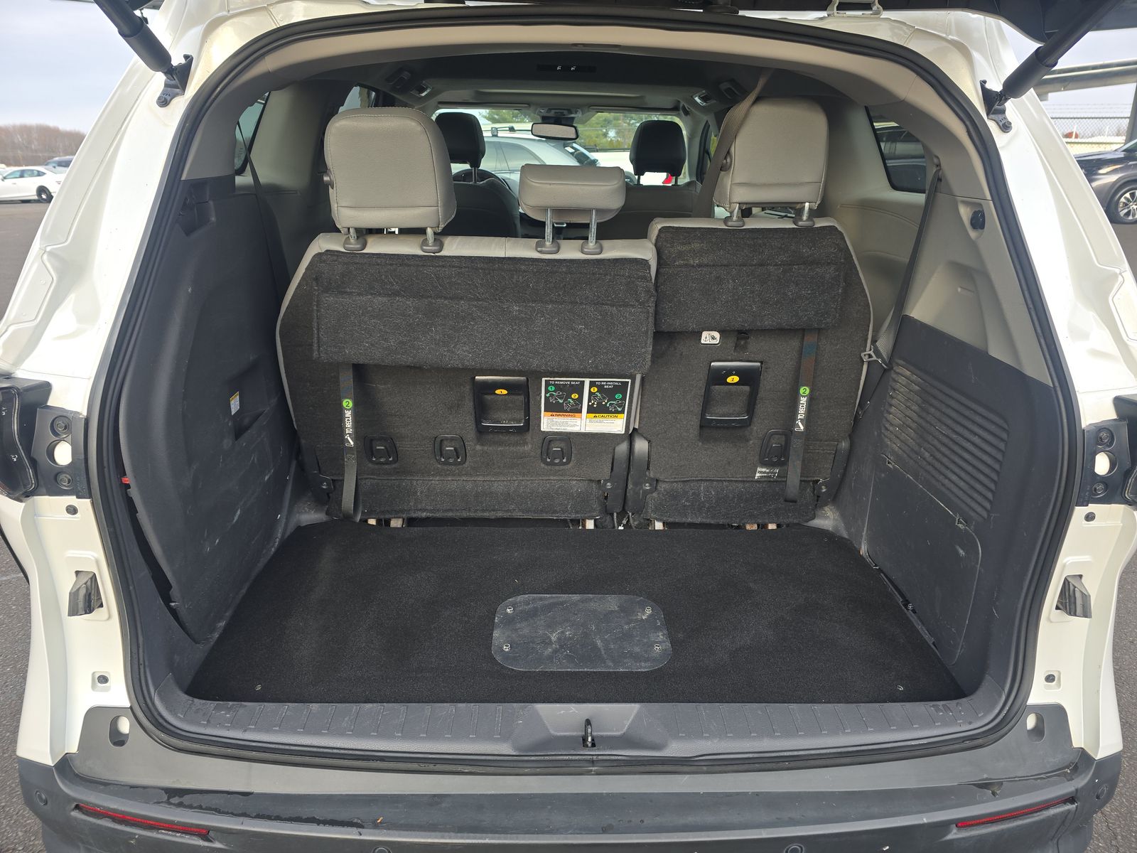 2023 Toyota Sienna XLE FWD