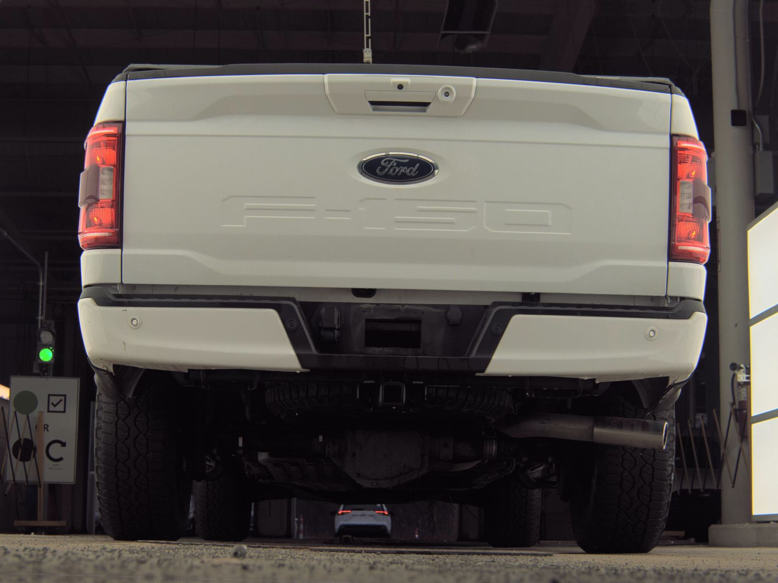 2022 Ford F-150 Hybrid XLT AWD