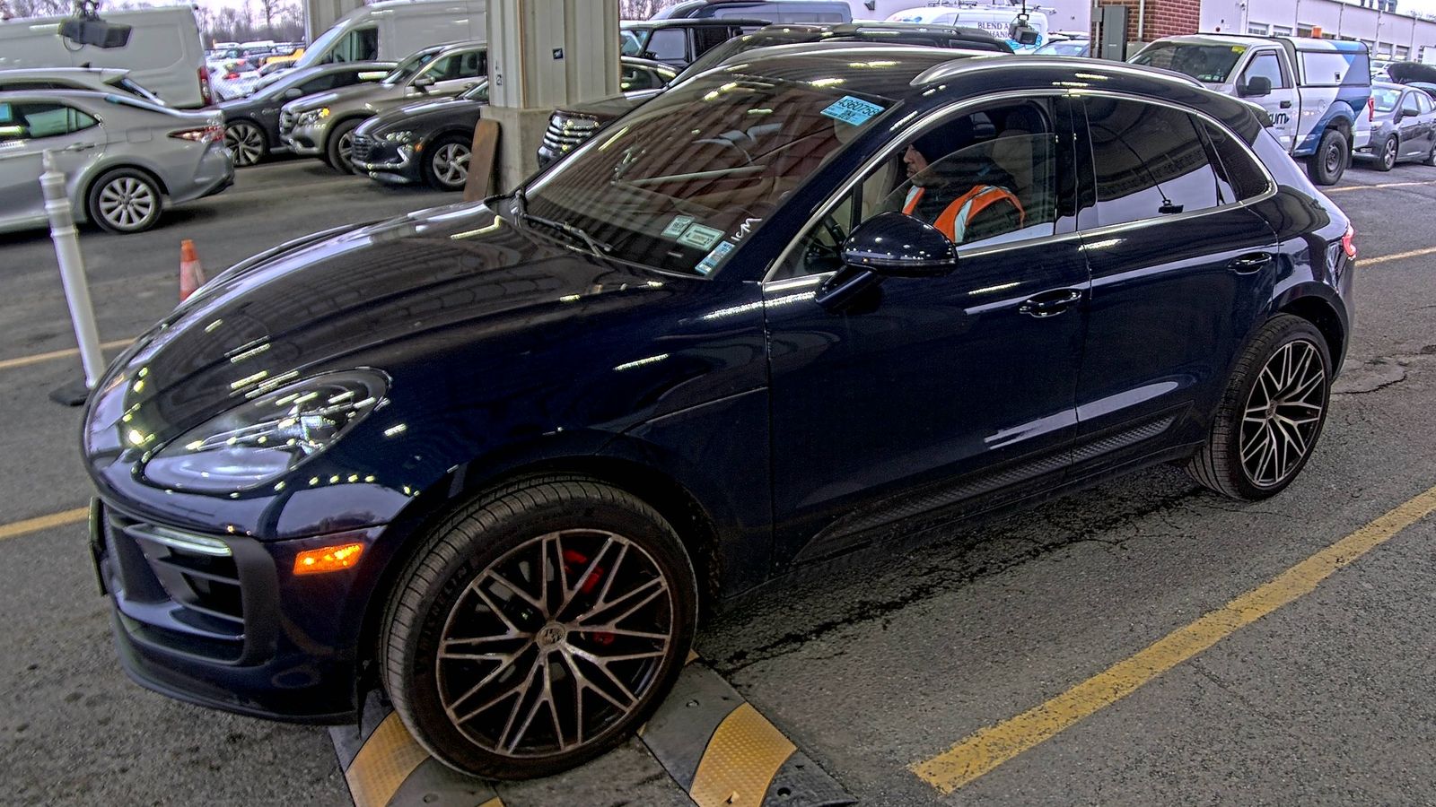 2023 Porsche Macan S AWD