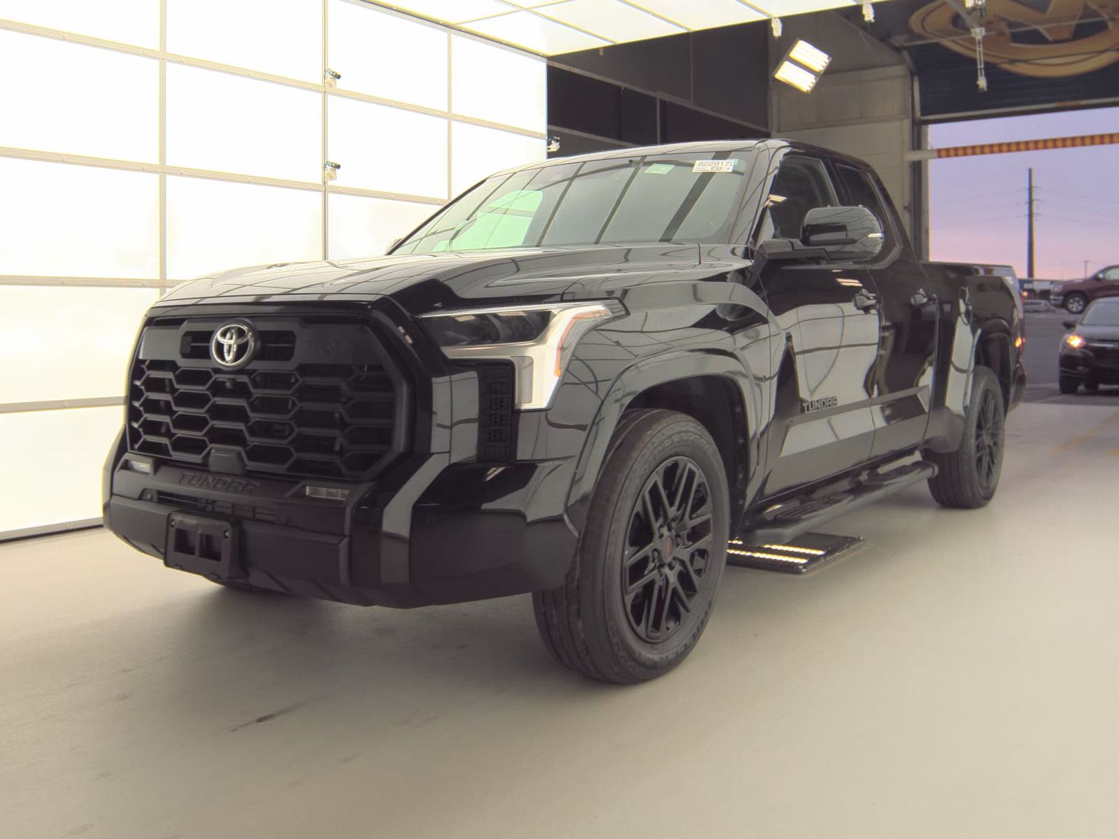 2023 Toyota Tundra SR5 AWD